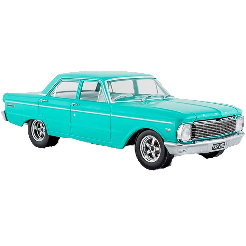 1965 XP Falcon Sedan förseglad kropp 1:18 Modellbil