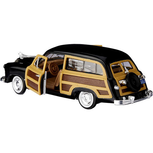 1949 American Classics Ford Woody Wagon 1:24 Model Car