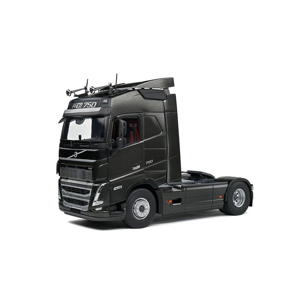 2021 Volvo Globetrotter XL Semi Truck 1/24 Escala