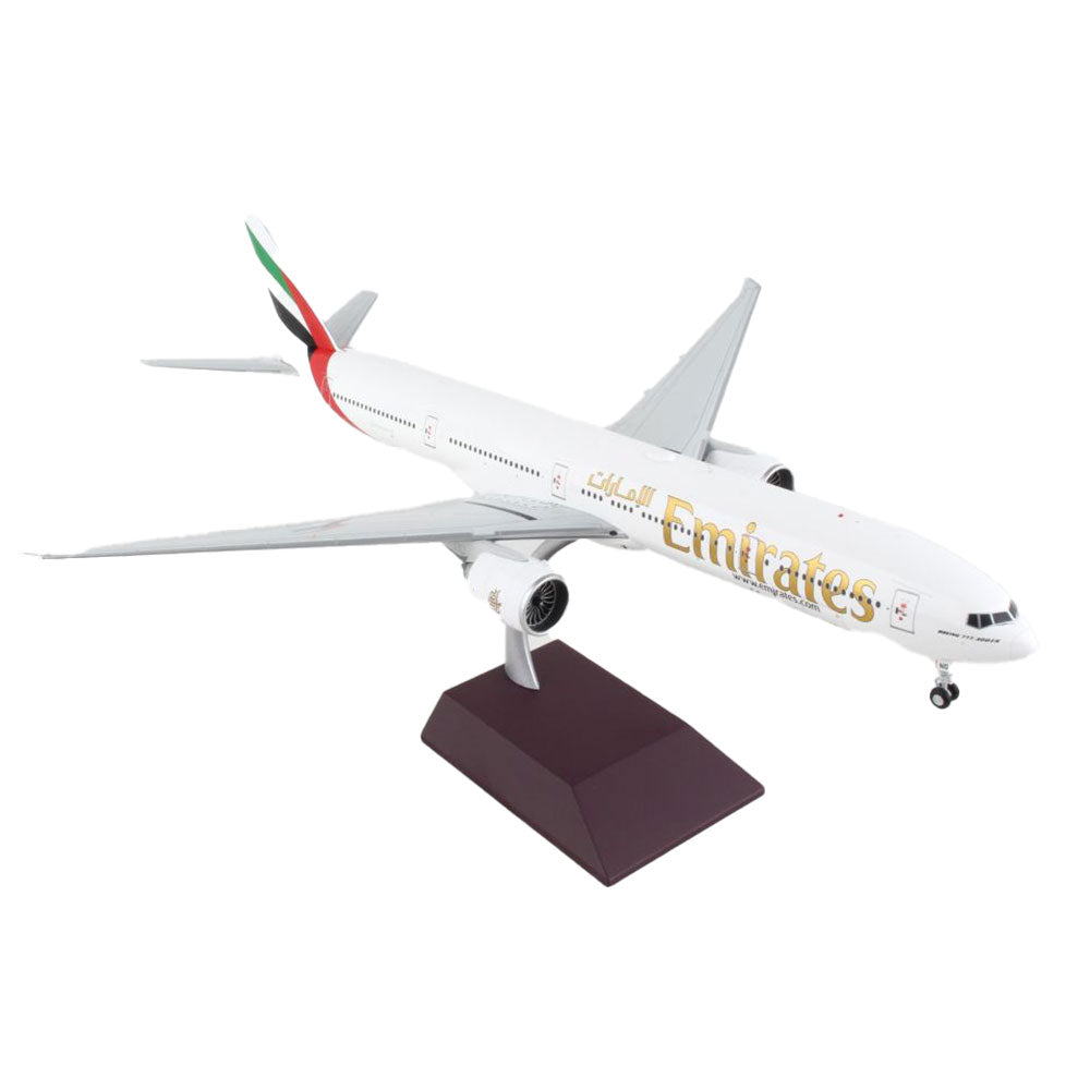 Gemini Jets Emirates B777-300ER A6-END 1/200 Scale Model