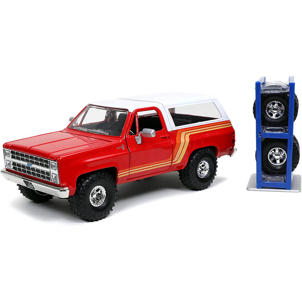 Just Trucks 1980 Chevy K5 Blazer 1:24 Escala